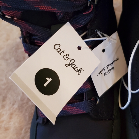 New with Tag Size 1, 3, and 5 Girls winter boots - Picture 3 of 10